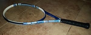 WILSON NCODE W4 SAVAGE SAPPHIRE 4.25 TENNIS RACKET good solid condition!