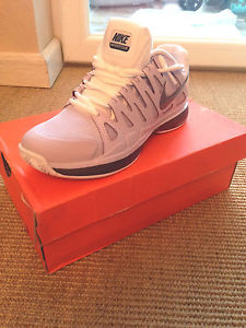 NIKE WMNS Zoom Vapor 9 Tour  6US NWT