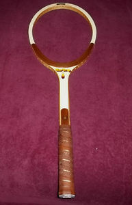 VINTAGE BANCROFT TEAR DROP WOOD TENNIS RACQUET 1970's NEW OLD STOCK NEVER USED