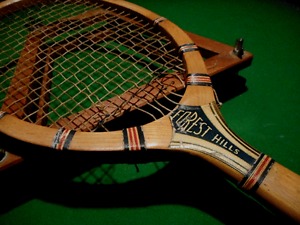 SCARCE WOOD TENNIS RACKET BY: F.J. BANCROFT c.1940's MODEL: FOREST HILLS