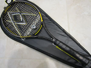 VOLKL QUANTUM V1 MIDPLUS RACQUET (4 1/2) NEW STRINGS / GRIP.
