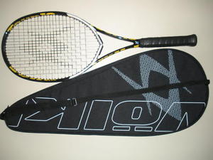 VOLKL TOUR 10 V-ENGINE MID 93 TENNIS RACQUET 4 3/8  (NEW STRINGS)