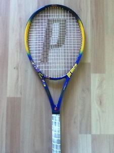 Prince THUNDER EXTREME MP LONGBODY MIDPLUS Tennis Racket STRUNG 4-1/4