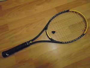 Dunlop Hotmelt 200g XL Tennis Racquet. 4 3/8. 95 sq inches. 27.5
