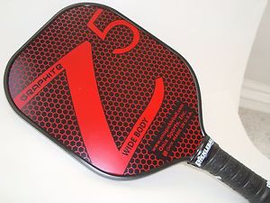 NEW ONIX Z5 GRAPHITE PICKLEBALL PADDLE NOMEX  CORE STRONG LIGHT RED