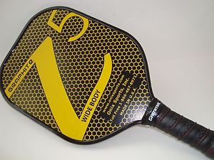 NEW ONIX Z5 GRAPHITE PICKLEBALL PADDLE NOMEX  CORE STRONG LIGHT YELLOW