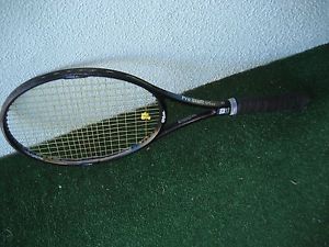 Wilson Pro Staff Classic 4.2 si  mid-plus  4 3/8 grip   Nice!