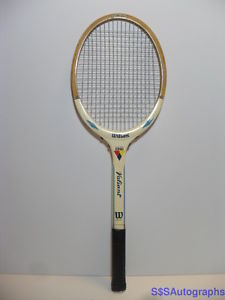 VINTAGE 1970s BILLIE JEAN KING WILSON VALIANT RETRO MODEL WOODEN TENNIS RACQUET