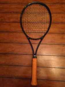 Head Graphene Speed Pro Limited Black Edition tennis racquet (4 3/8)