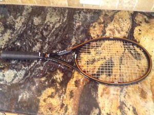 WILSON PRO STAFF 6.0 95 MIDPLUS RACQUET (4 3/8)