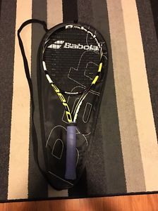 Babolat Aero pro Drive 3 : 4 and 3/8 Racquet, 27 In