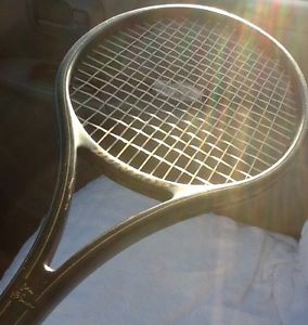 DUNLOP McENROE LIMITED EDITION GRAPHITE TENNIS RACQUET
