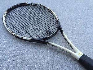 Volkl Classic C8 Pro MP 98 tennis racquet 4 1/2 - new strings