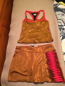 Nike Women's Gold/Bronze Metallic Tennis Tank and Skirt XS