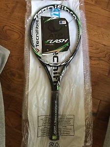 New Tecnifibre Tflash Dynacore 300 Tennis Racket Racquet 2016 Grip#1 4 1/8