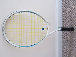 PRINCE TRICOMP  Tennis Racket Over Size 110 NEW Grip 4 1/4 Excellent Condition