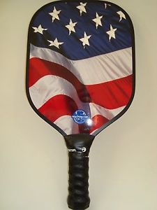 PICKLEBALL PADDLE USA FLAG WAVE W400