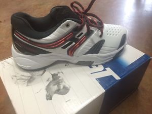 Babat V-pro Junior, Boys, Tennis Shoe, Black And White, Sizes 1.5 And 2, 3251205