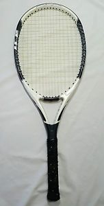 Dunlop 600 G I.C.E. Demostrater Racket 4 1/2 Grip