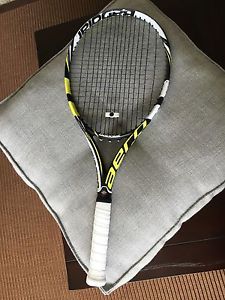 BABOLAT AEROPRO TEAM 100 TENNIS RACQUET 4 1/4  (NEW Grommets)