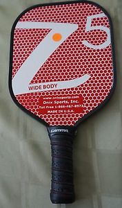 New Onix Sports Composite Z5 Widebody 8.6 oz Pickleball Paddle - Red Z-5