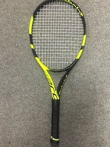 Babolat Pure Aero 2016 4 3/8 STRUNG (Tennis Racket 300g 10.6oz FSI Cortex Drive)