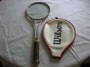 VINTAGE WILSON T2000 TENNIS RACKET