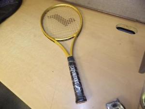 VTG NOS SNAUWAERT TENNIS RACKET ELLIPSE GRAND-F GOLD TONE FASHION LINE 3 4 3/8