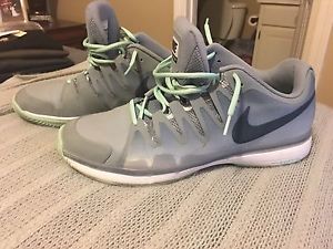 Nike Vapor Tour -- Size 11.5 -- Clay Court