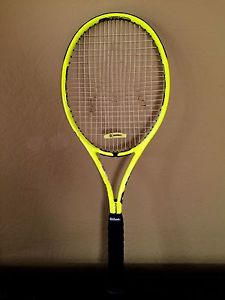 Volkl Super G 10 (295G), Tennis Racquet, Yellow, Slightly Used
