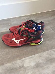 Mizuno Wave Exceed Tour Tennis Shoes