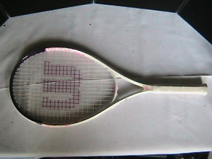Wilson Hope  tennis racquet   The gripe size 4 1/8 L1 in excellent condition