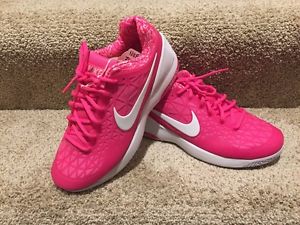 Nike Womens zoom cage 2 pink size 10
