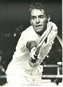 Spalding Pancho Gonzales Autograph White Ashbow Wood Tennis Racket Code# 52-2113