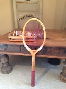 Red Wing Vintage Tennis Racket From The 30's !!! RARE!'