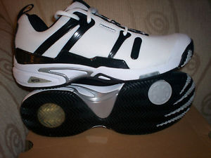 Wilson Mens Tour Spin II Size 11.5 NIB Tennis Shoes Wht/Blk/Silv WRS314110