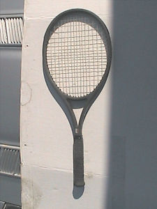 Yamaha secret 04 tennis racquet  grip sz L4  4 1/4    in excellent condition