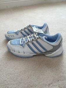 NEW junior Adidas Barricade III LEA Tennis Shoes