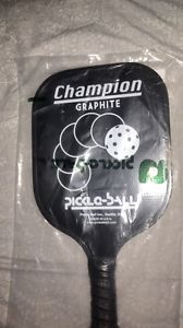 Champion Graphite Pickle-Ball Paddle - Black