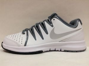 Nike Vapor Court. Womens Tennis Shoes. US Womens Sizes 6-10. 631713. 100.