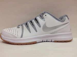Nike Air Vapor Indoor Court. Women Tennis Shoe. US Women Size 7-10. 631709. 100