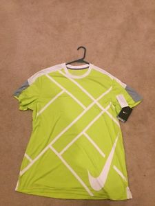 Nike Men's Dri-Fit Court Graphic Crew Tennis Shirt GREEN/WHITE 655214-995 Sz L