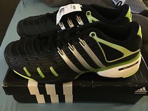 brand new Adidas Barricade V green/black 12 rare