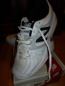New Balance Women's WC696 Tennis Shoes Size 8