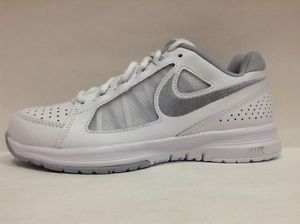 Nike Air Vapor Ace. Womens Tennis Shoe. US Womens Sizes 6, 7.5. 724870. 100.
