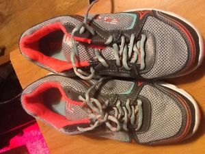 FILA women's shoes size 8.5