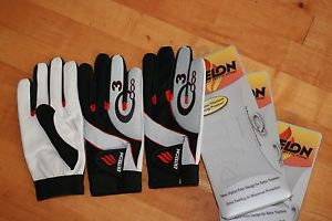 EKTELON RACQUETBALL GLOVE, Three Gloves, O3, RIGHT HAND size US Mens S