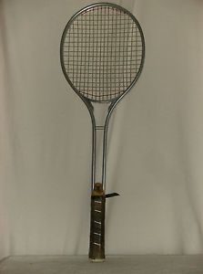 VINTAGE ALUMINUM TENNIS RACKET SNG 1
