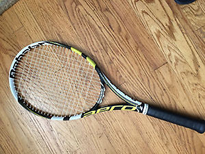 Babolat Aeropro Lite Tennis Racquet Grip 4 1/4