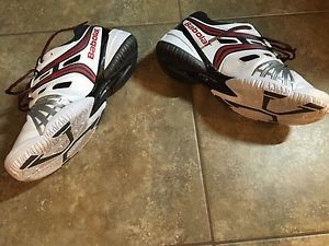 BABOLAT V-PRO All Court US 11.5 Style Men's Tennis shoe White, Red, Black